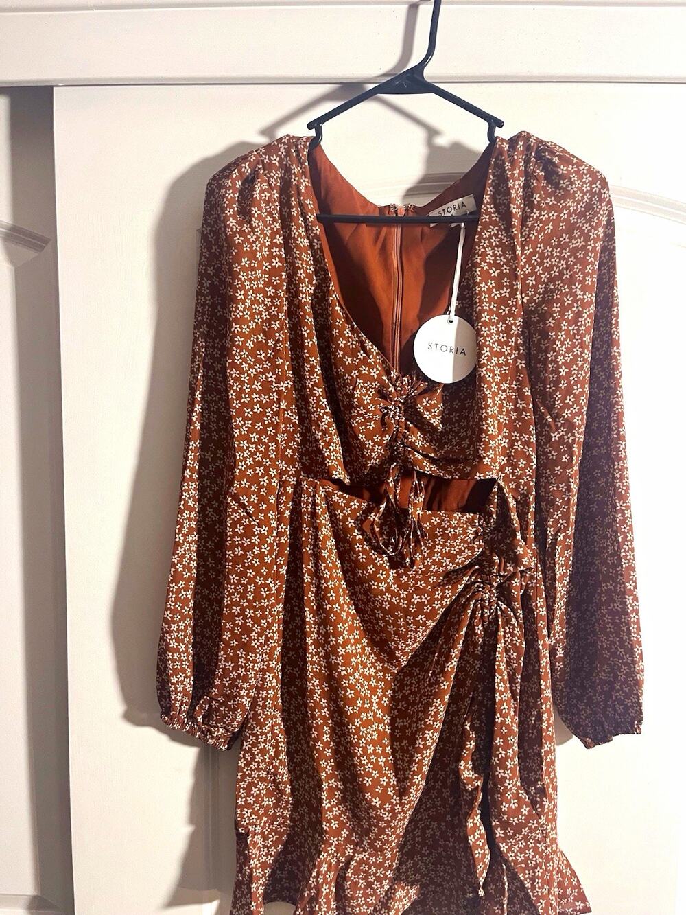 Storia Brown/White Floral Wrap Mini Dress V-Neck Long Sleeve Ruffle Tie M